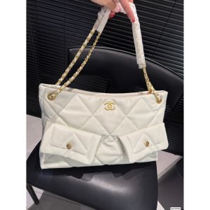 シャネル チェーンバッグ トートバッグ オシャレ A31836