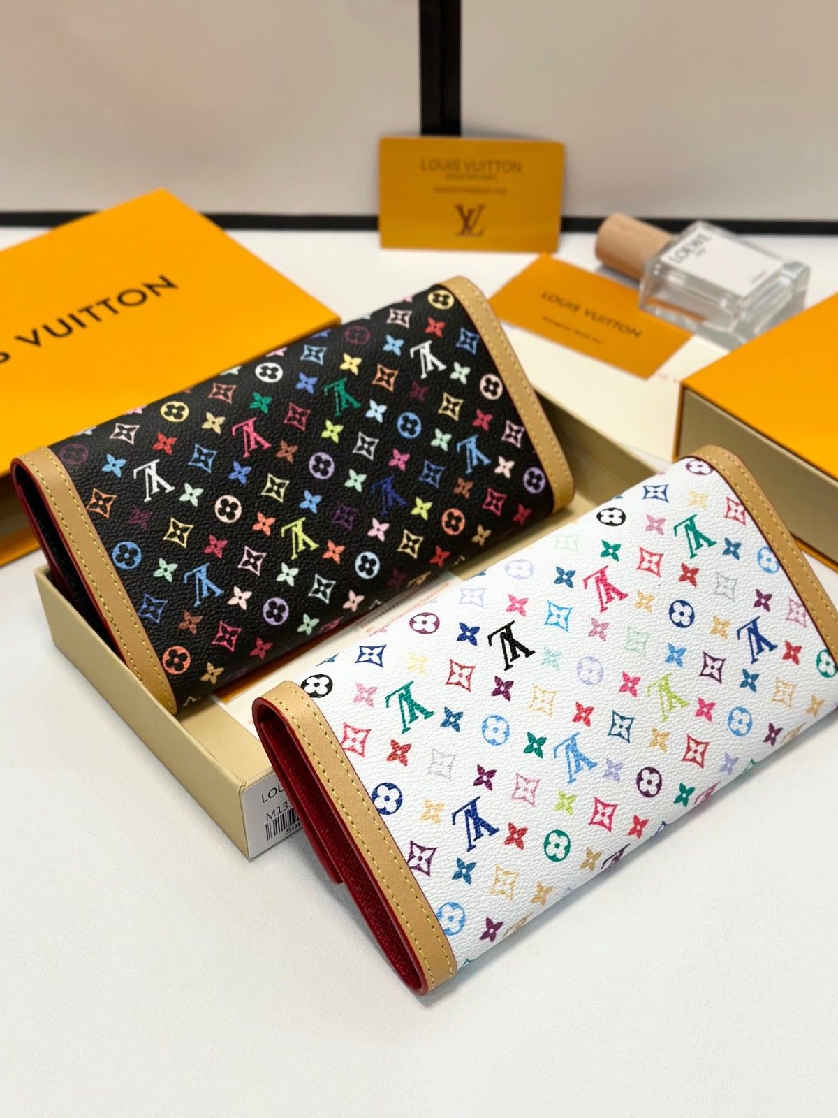 ルイヴィトン 長財布 クラシック A31827