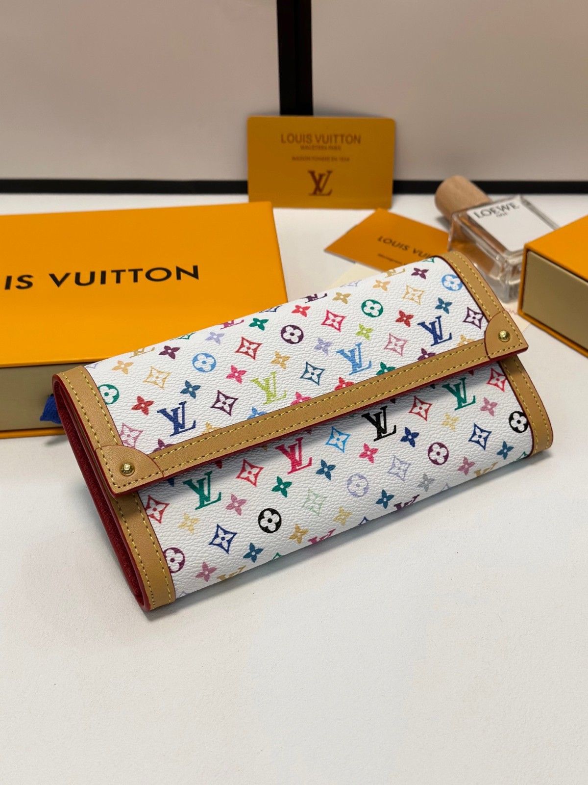 ルイヴィトン 長財布 クラシック A31827