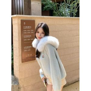 モンクレール ジャケット ニット レディース 可愛い A31830