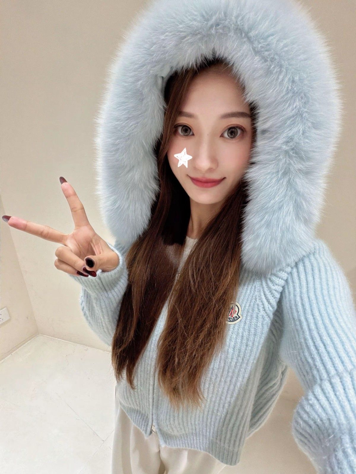 モンクレール ジャケット ニット レディース 可愛い A31830