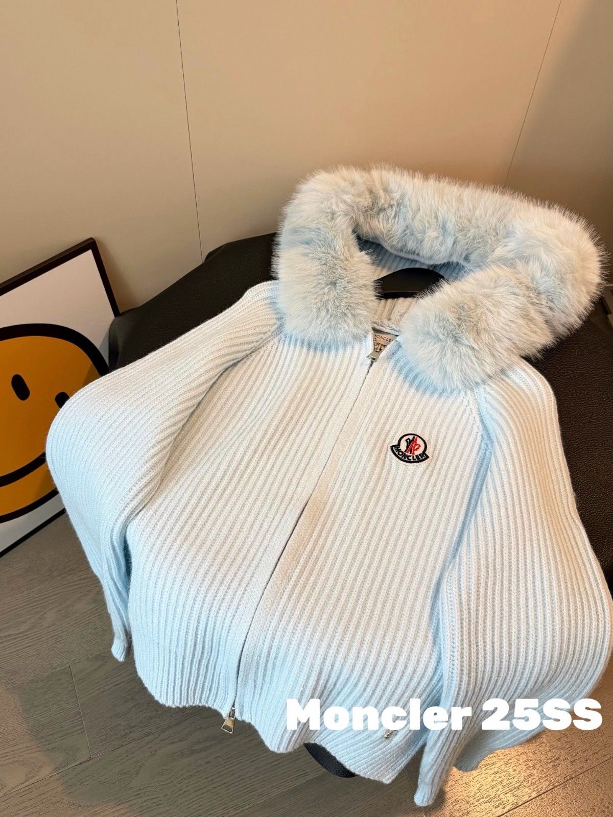 モンクレール ジャケット ニット レディース 可愛い A31830