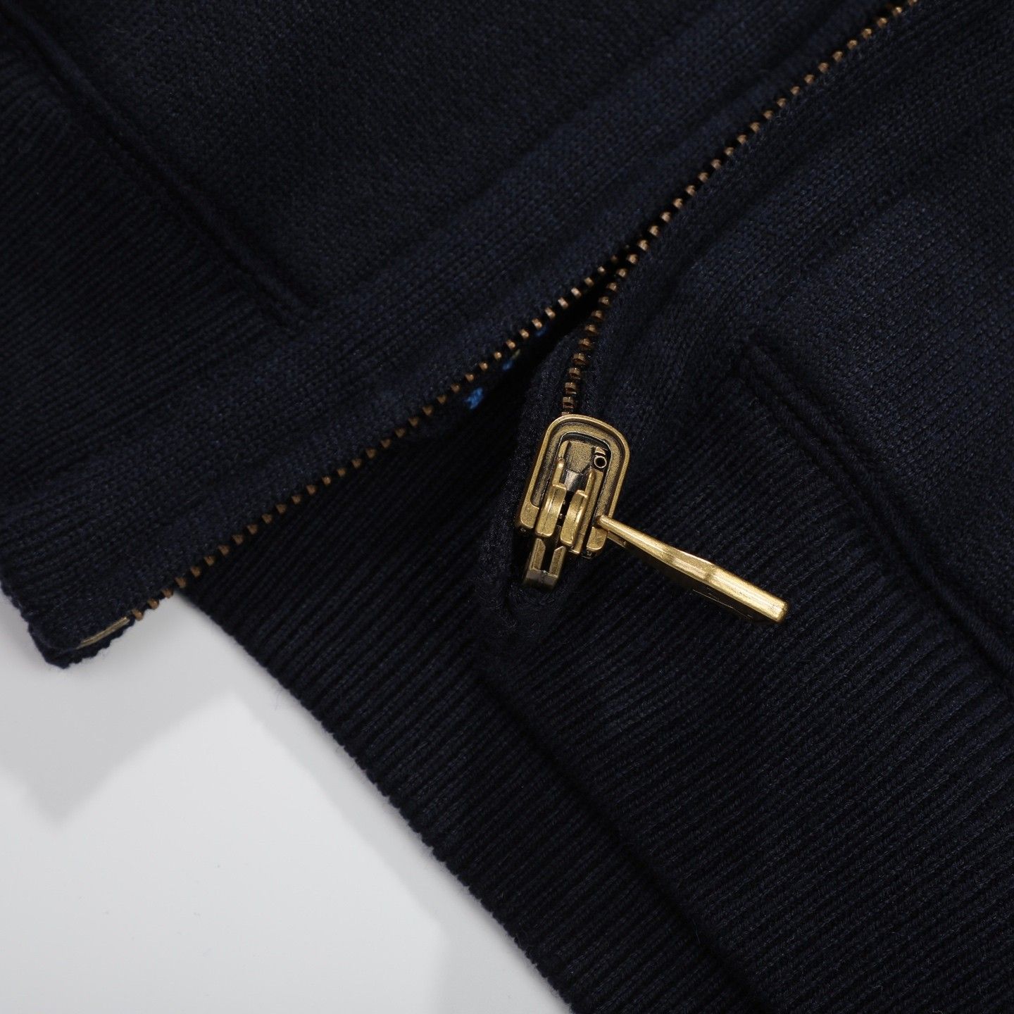 ルイヴィトン 両面全面ジャカードプリント パーカー ニット 高品質 A31852