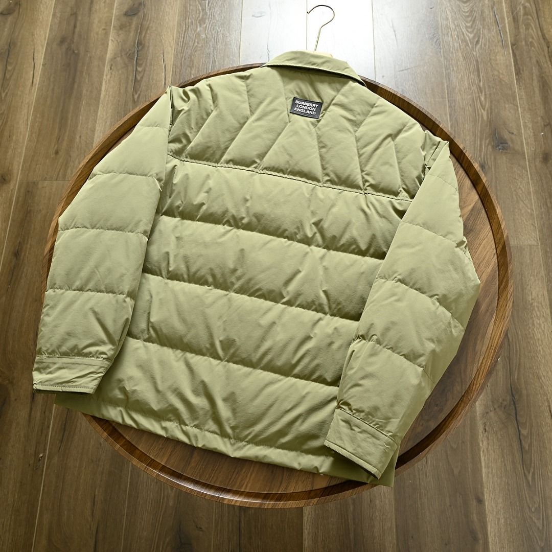 バーバリー ダウンジャケット メンズ A31842