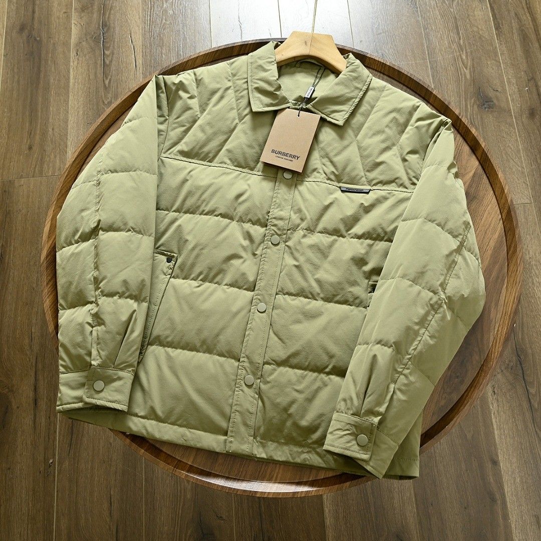 バーバリー ダウンジャケット メンズ A31842