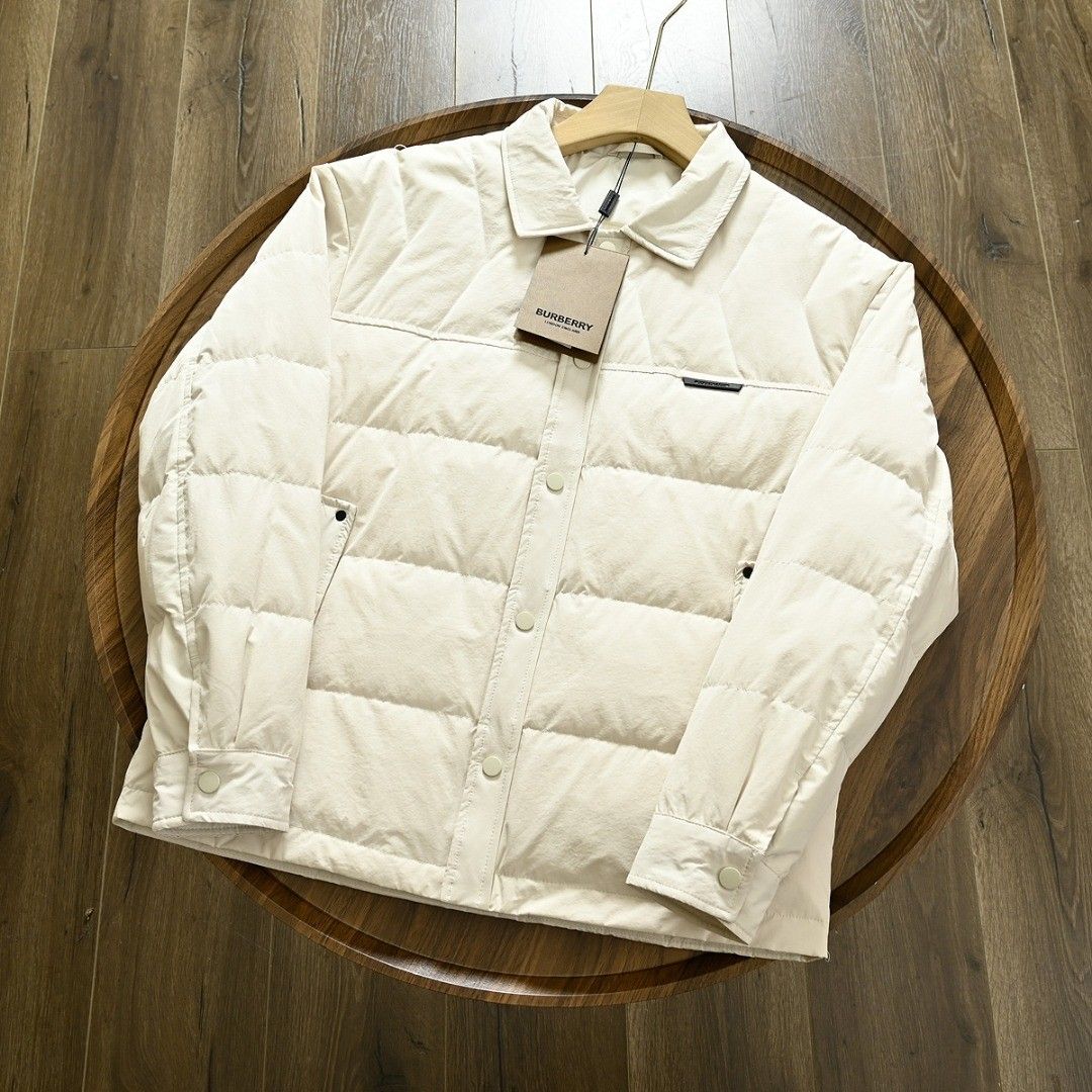 バーバリー ダウンジャケット メンズ A31842
