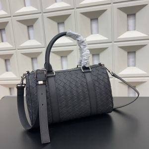 ボッテガ・ヴェネタ ショルダーバッグ クラシック A31826