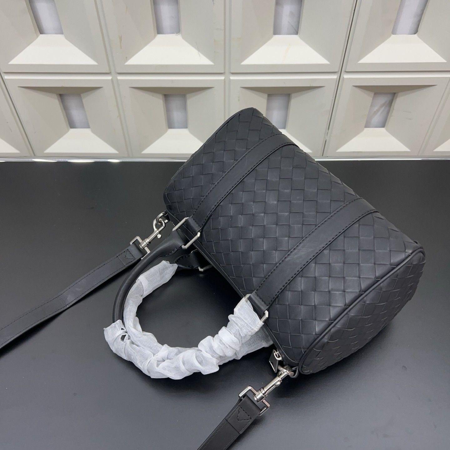 ボッテガ・ヴェネタ ショルダーバッグ クラシック A31826