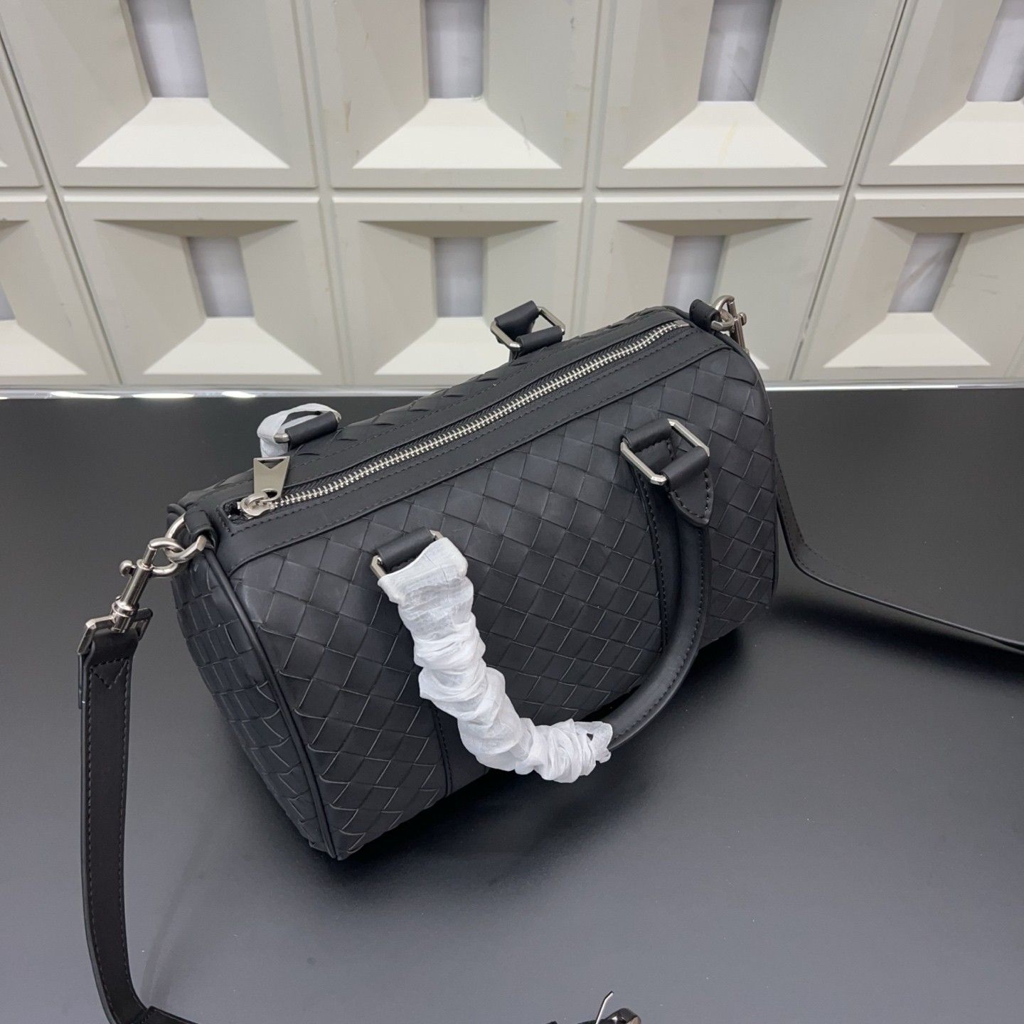 ボッテガ・ヴェネタ ショルダーバッグ クラシック A31826