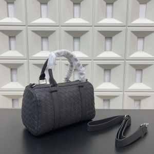 ボッテガ・ヴェネタ ショルダーバッグ クラシック A31826