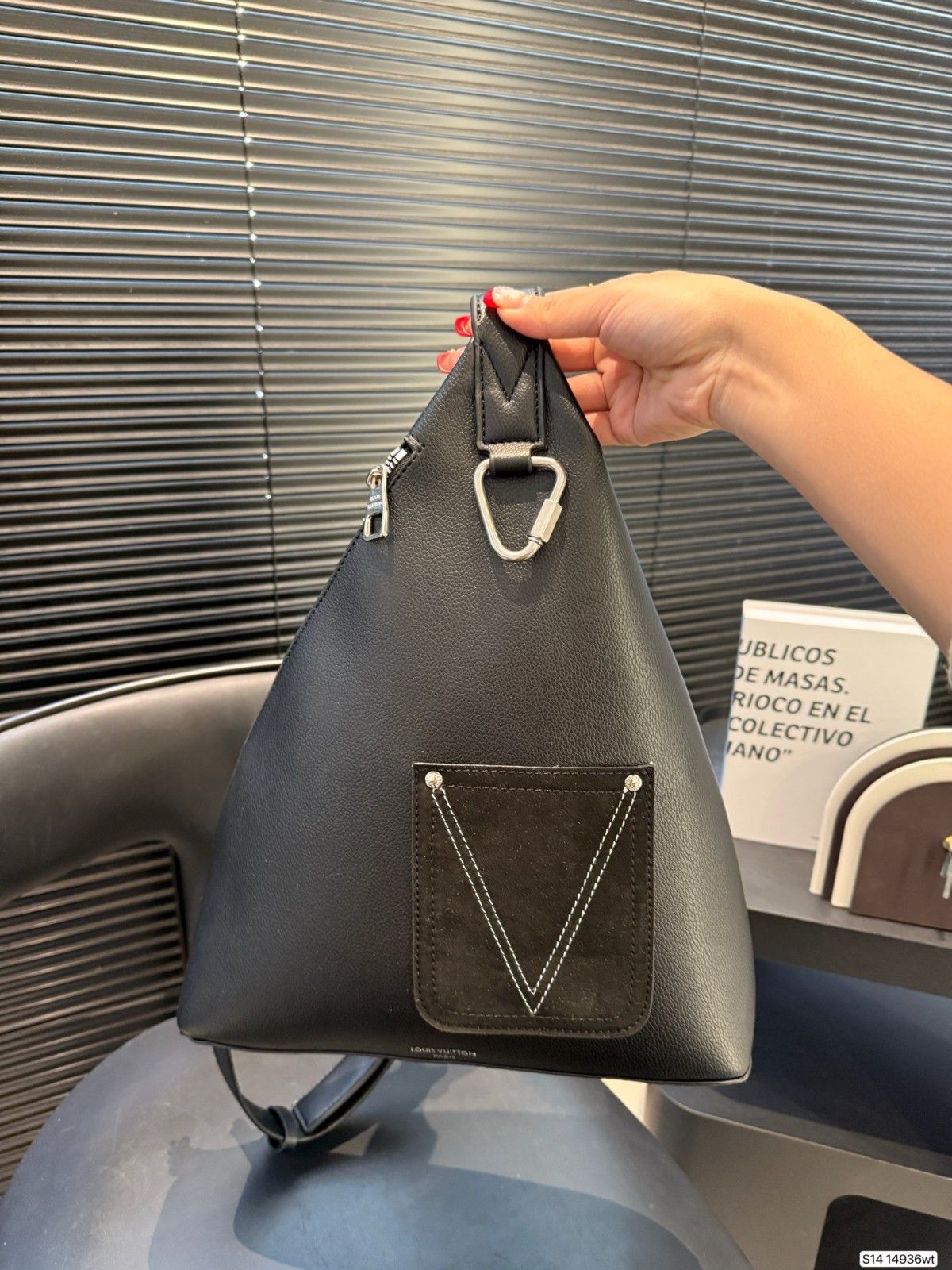 ルイヴィトン ルイヴィトン ボディバッグ ウエストバッグ A31868