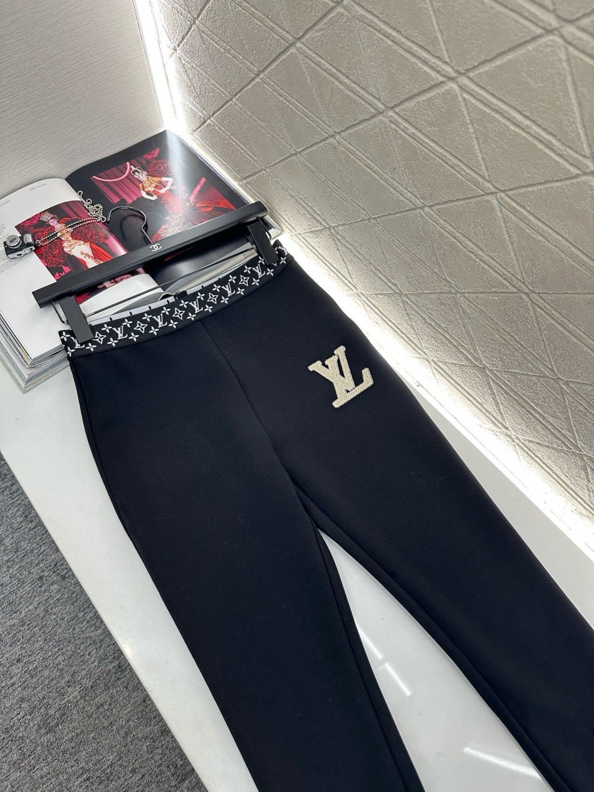 ルイヴィトン レギンス クラシック オシャレ A31867