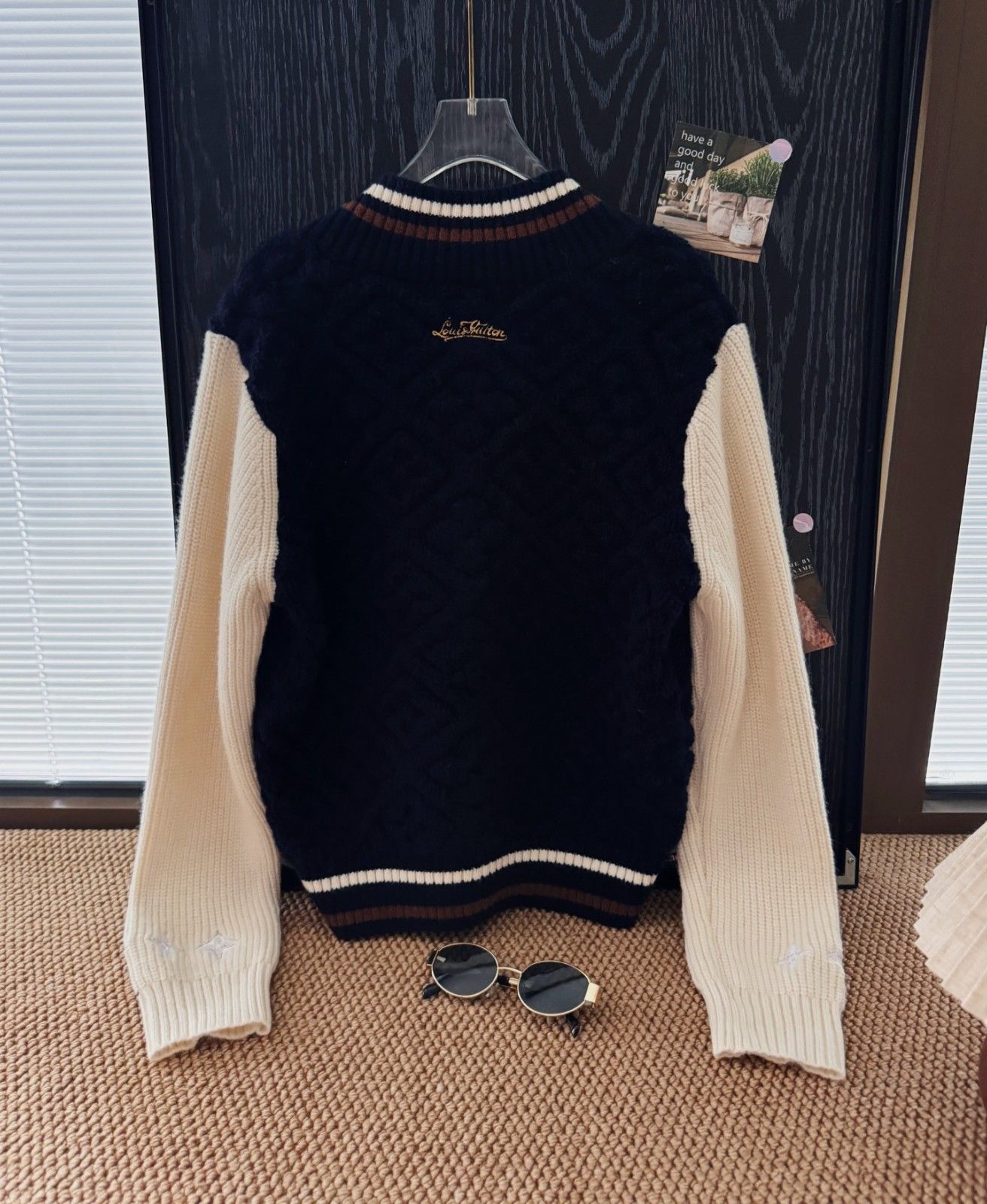 ルイヴィトン ニットカーディガン レディース A31857