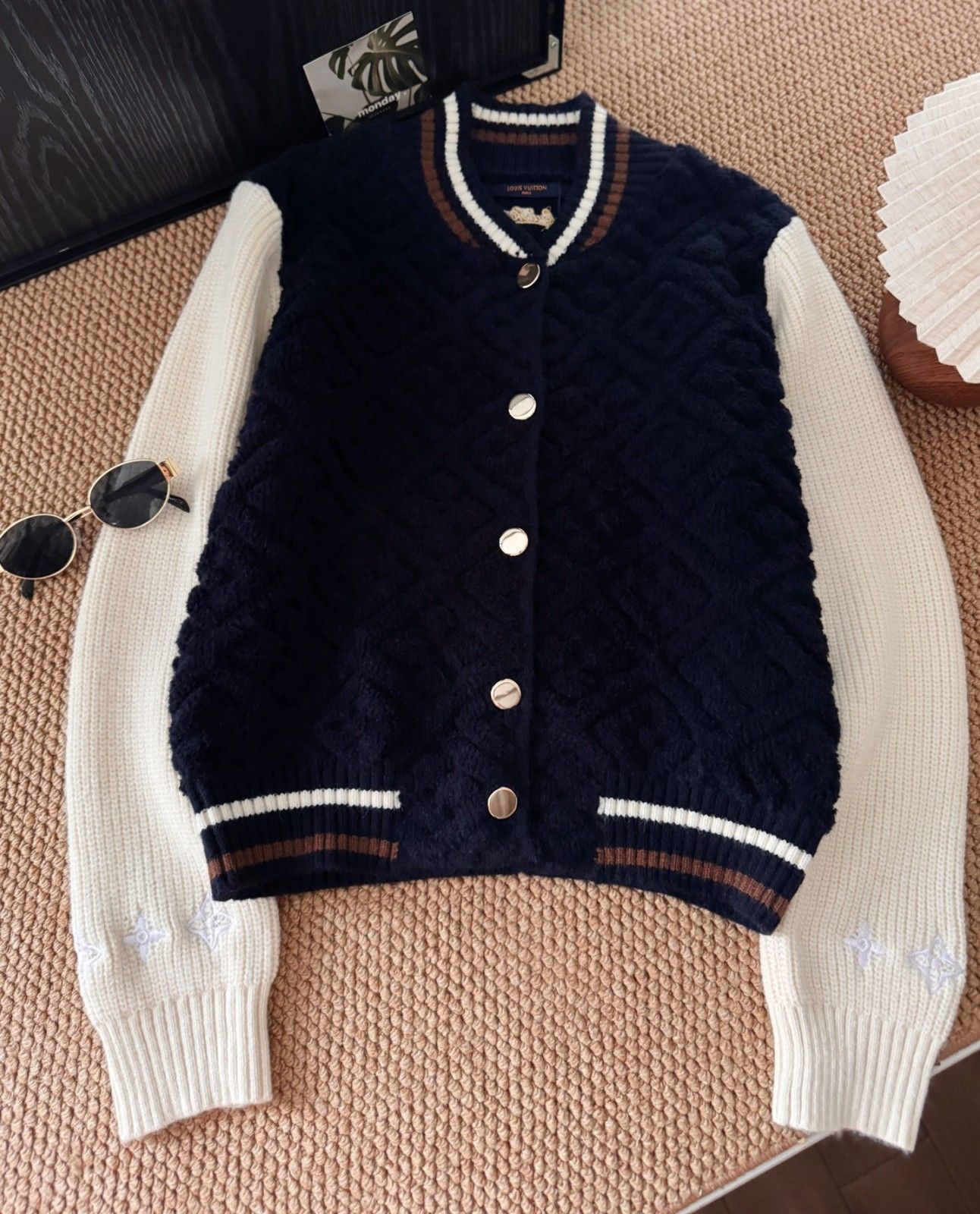 ルイヴィトン ニットカーディガン レディース A31857
