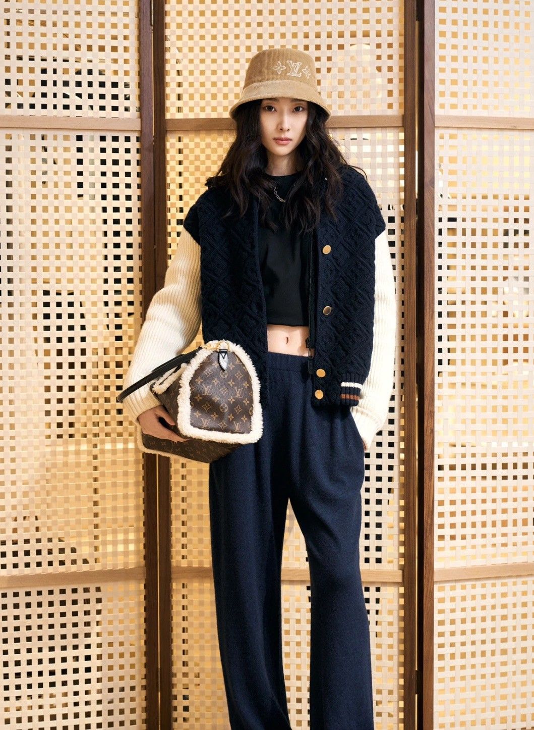 ルイヴィトン ニットカーディガン レディース A31857