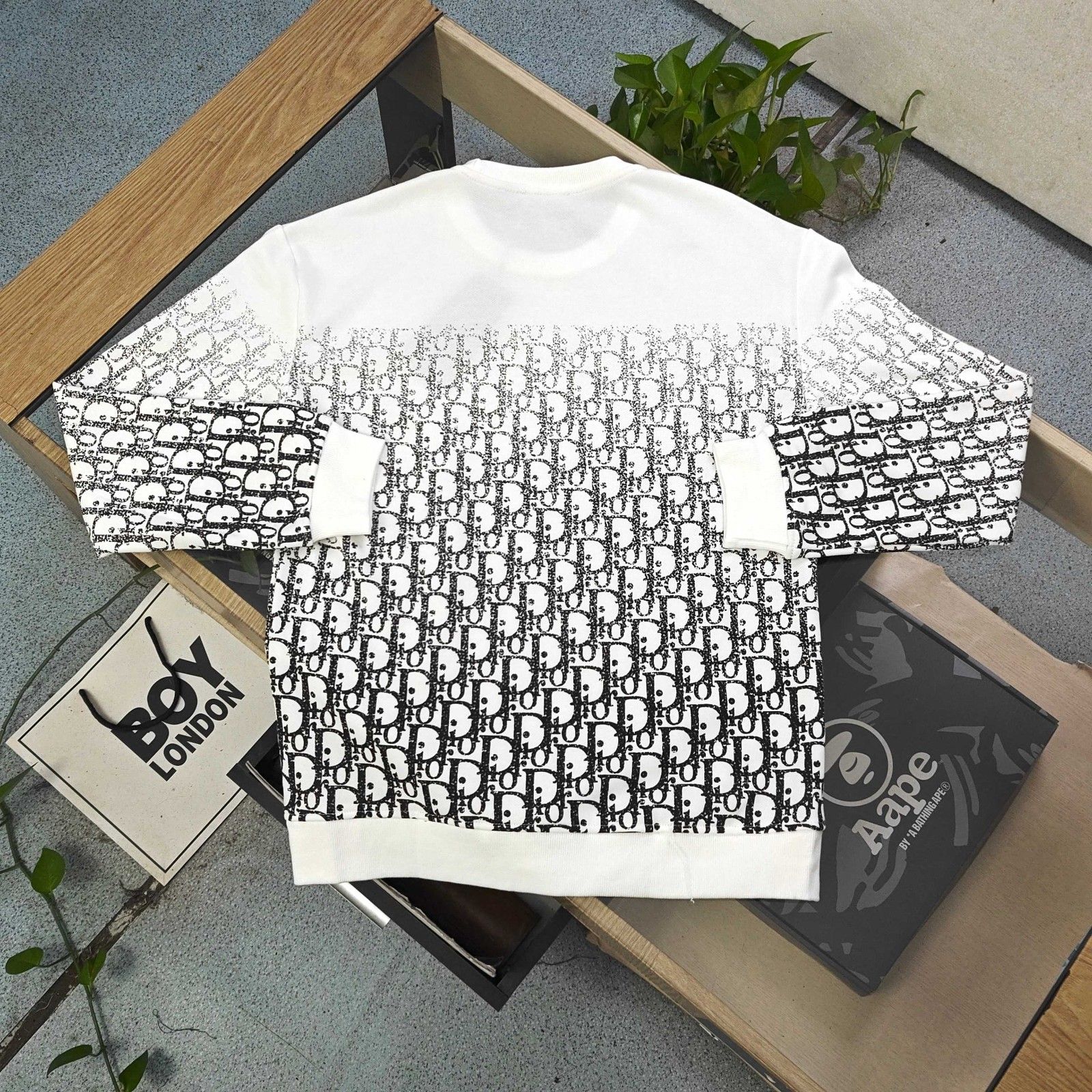 ディオール トレーナー スウェットシャツ カップル A31863