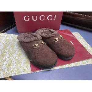 グッチ ファースリッパ 男女向け 暖かい A31855