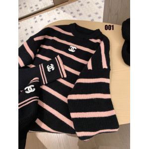 シャネル セーターとループソックスの組み合わせ 可愛い A31876