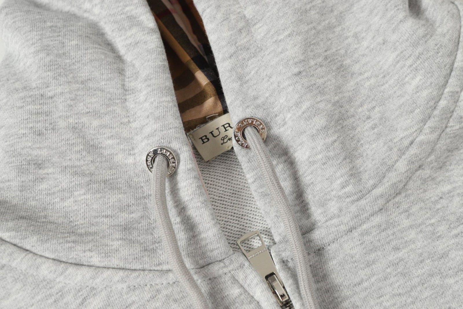 バーバリー エンブロイダリー パーカー A31879