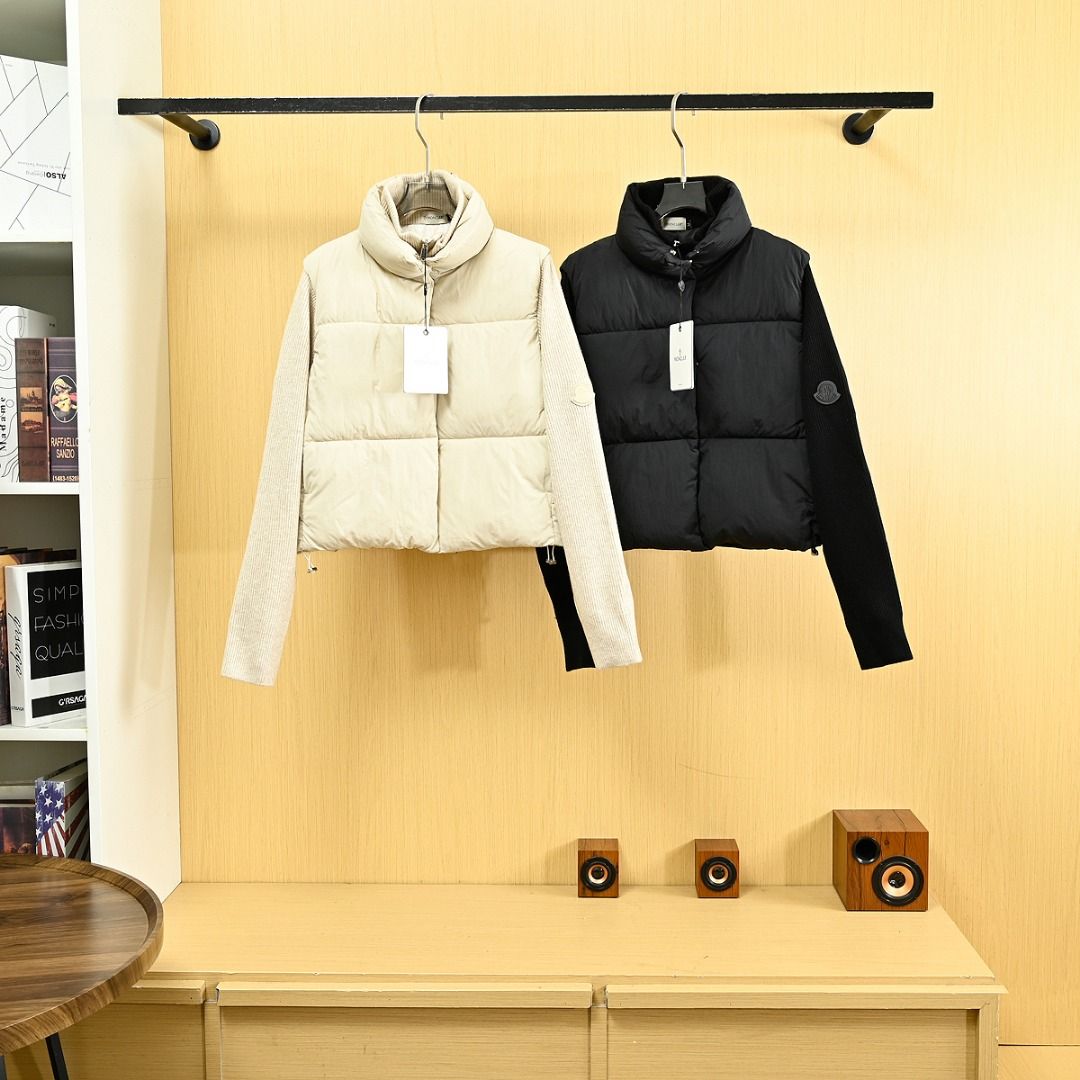 モンクレール レディース 綿入りジャケット パッチワークニットスリーブ A31875