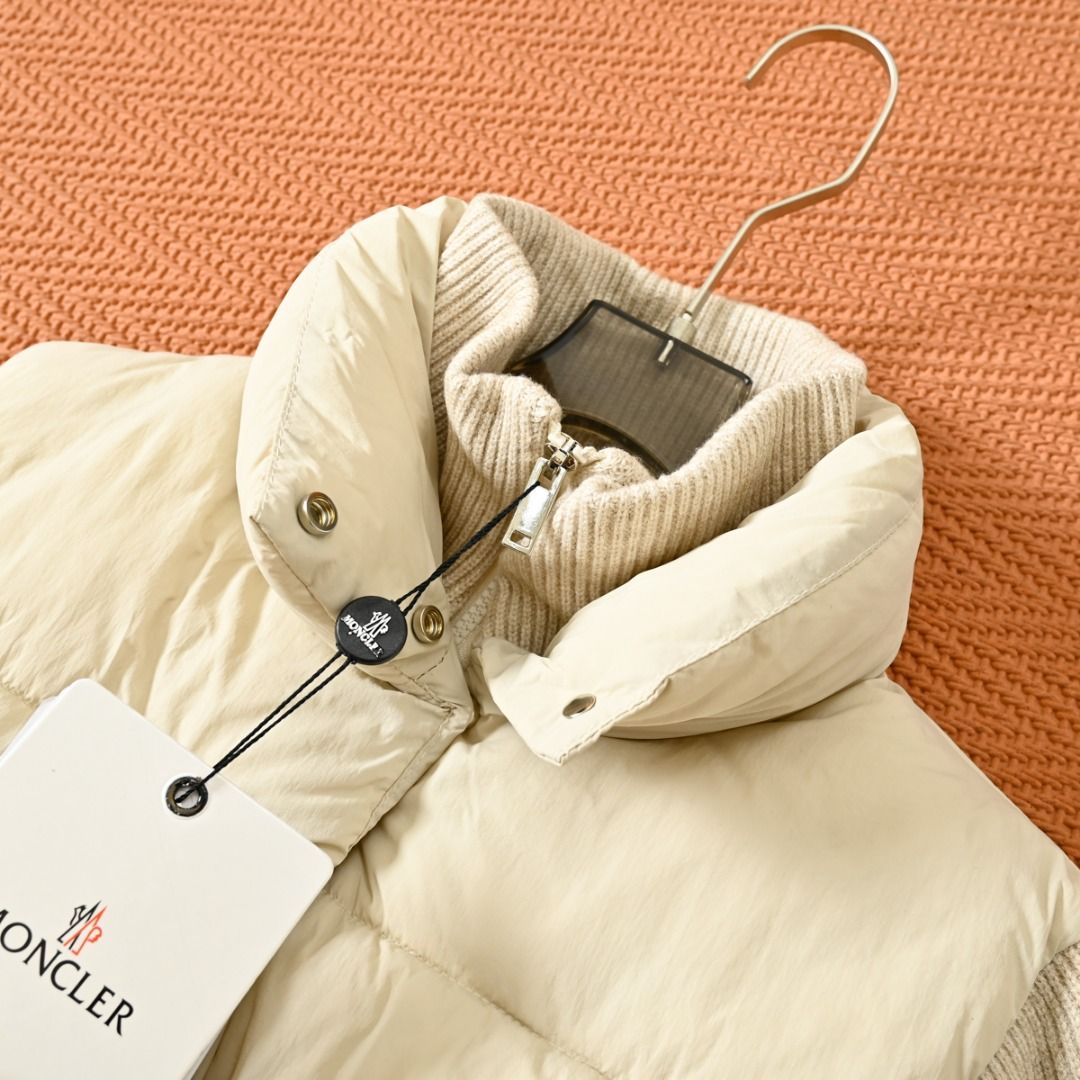 モンクレール レディース 綿入りジャケット パッチワークニットスリーブ A31875