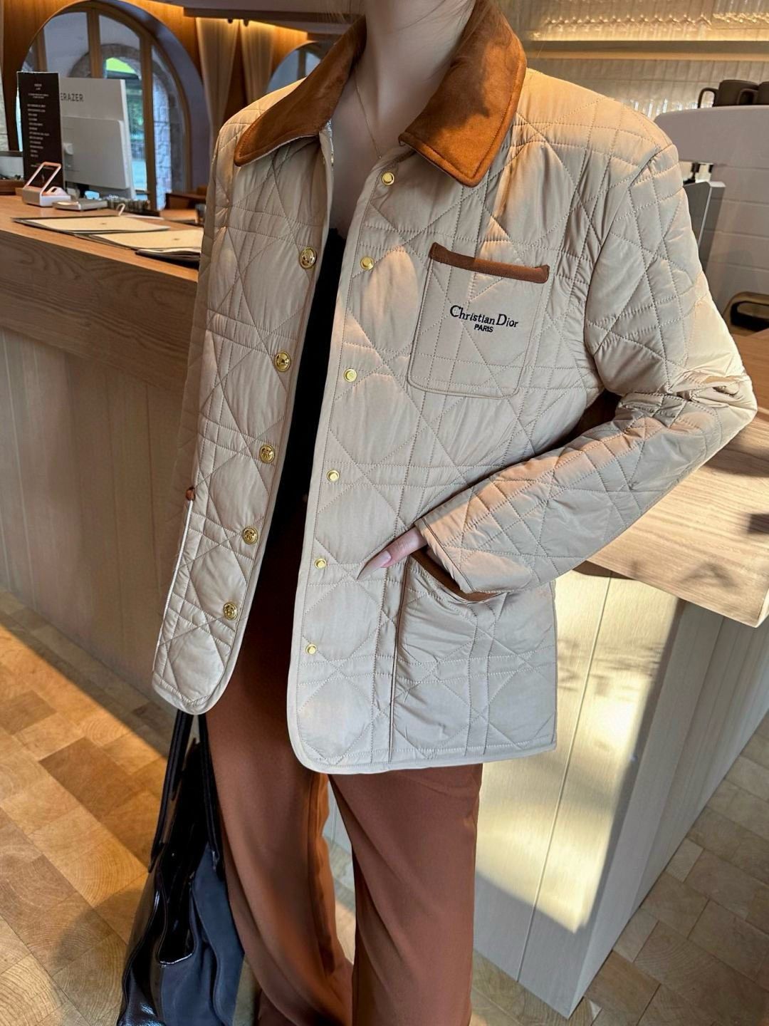 ディオール 綿入りジャケット レディース向け カジュアル A31885