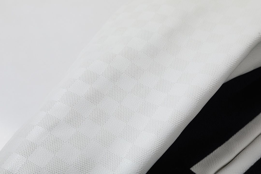 ルイヴィトン スタジャン 男女兼用 カジュアル A31884