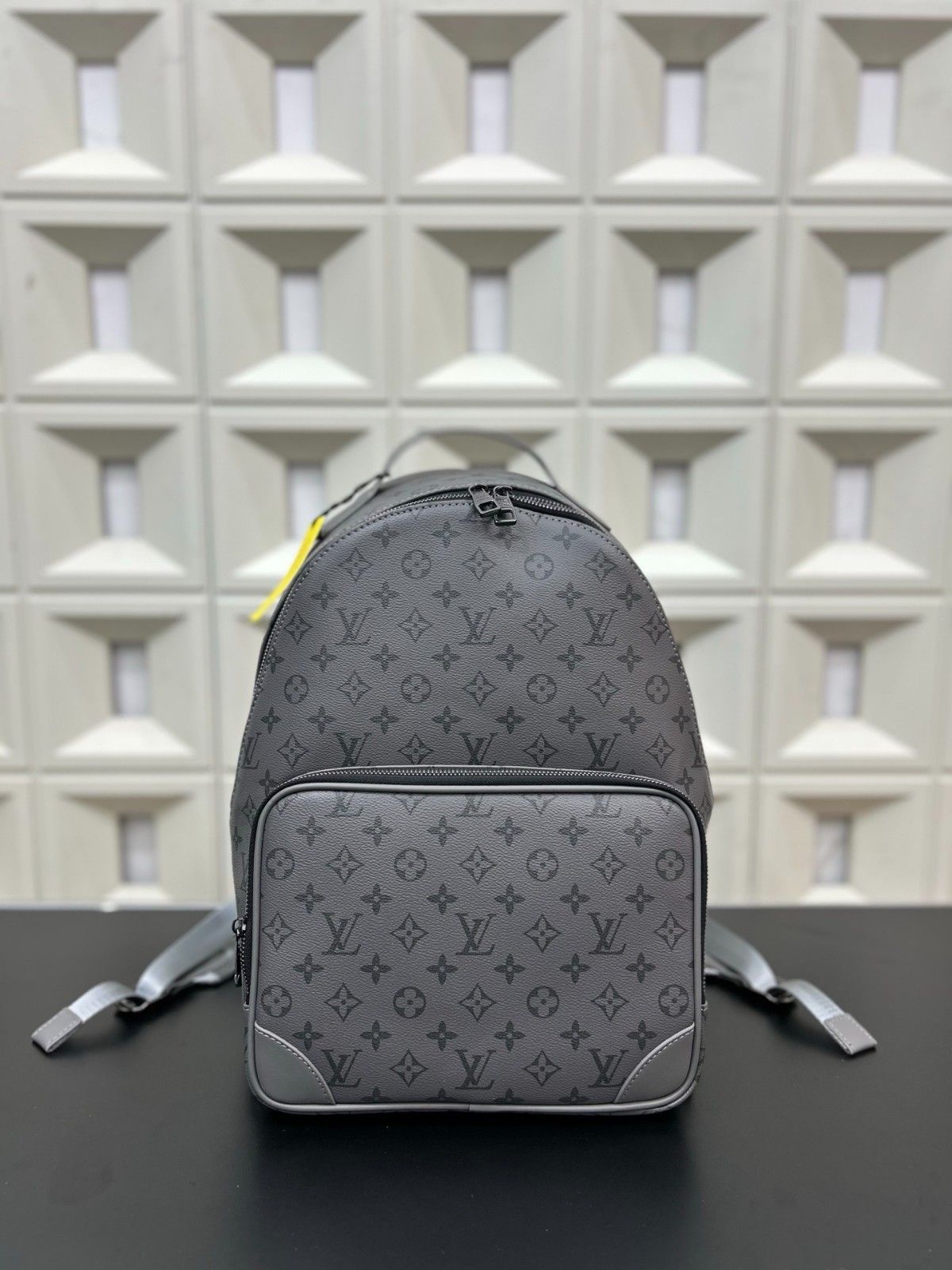 ルイヴィトン LV Discovery バックパック メンズ A31882