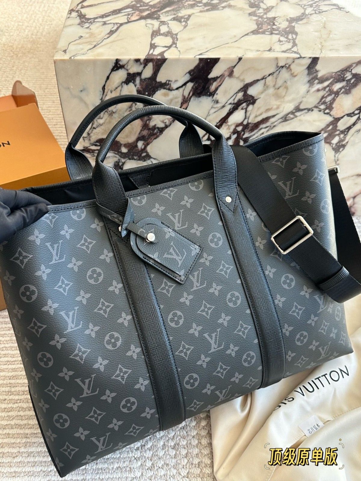 ルイヴィトン トートバッグ Sac Plat 24H 大容量 高級 A31896