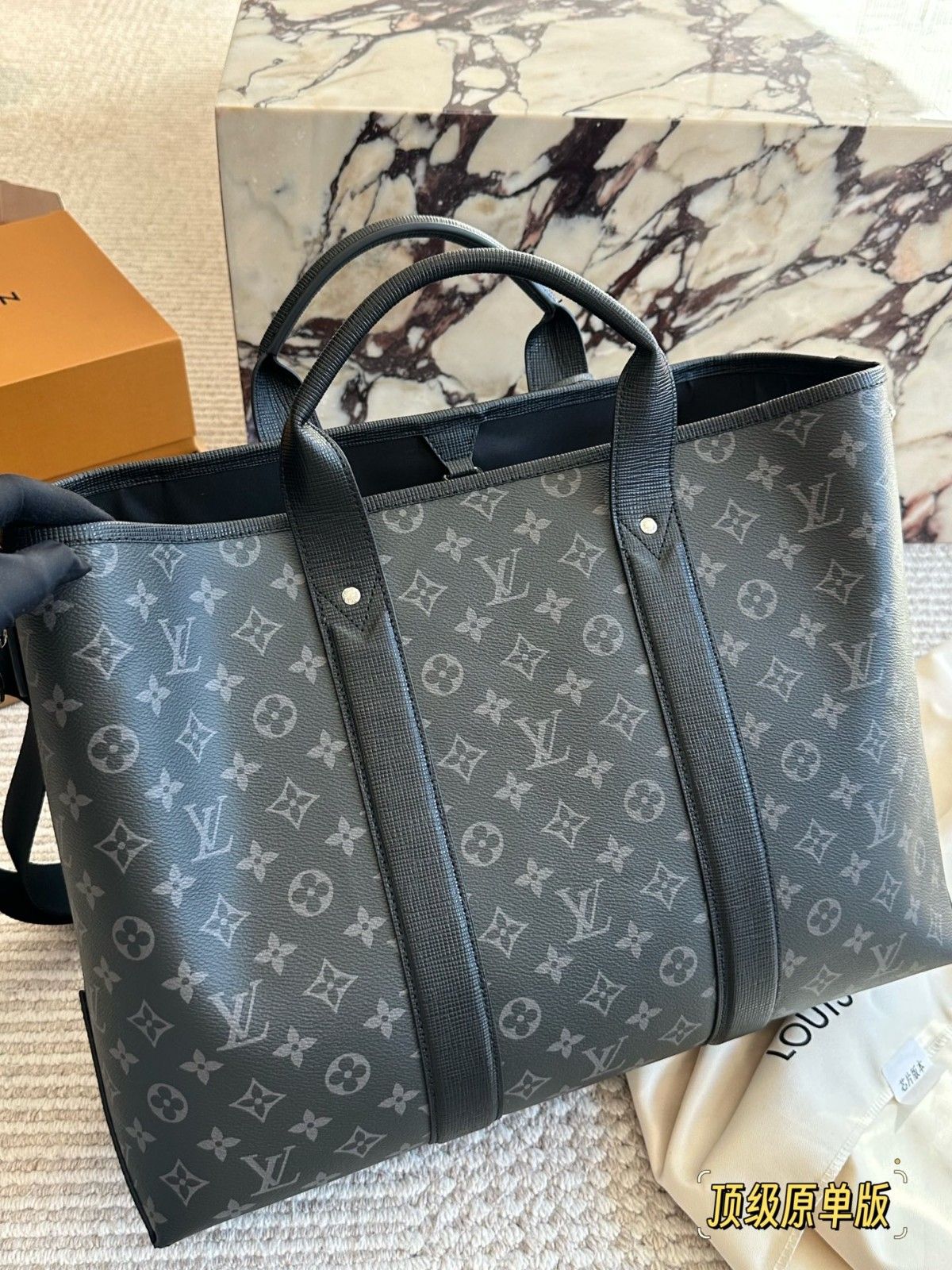 ルイヴィトン トートバッグ Sac Plat 24H 大容量 高級 A31896