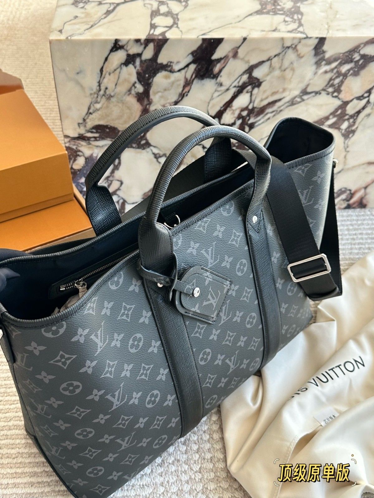 ルイヴィトン トートバッグ Sac Plat 24H 大容量 高級 A31896