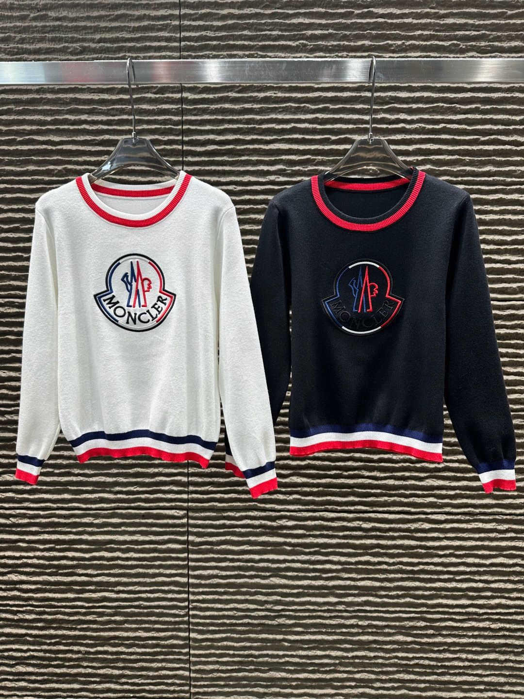 モンクレール セーター レディース向け フリーサイズ A31890