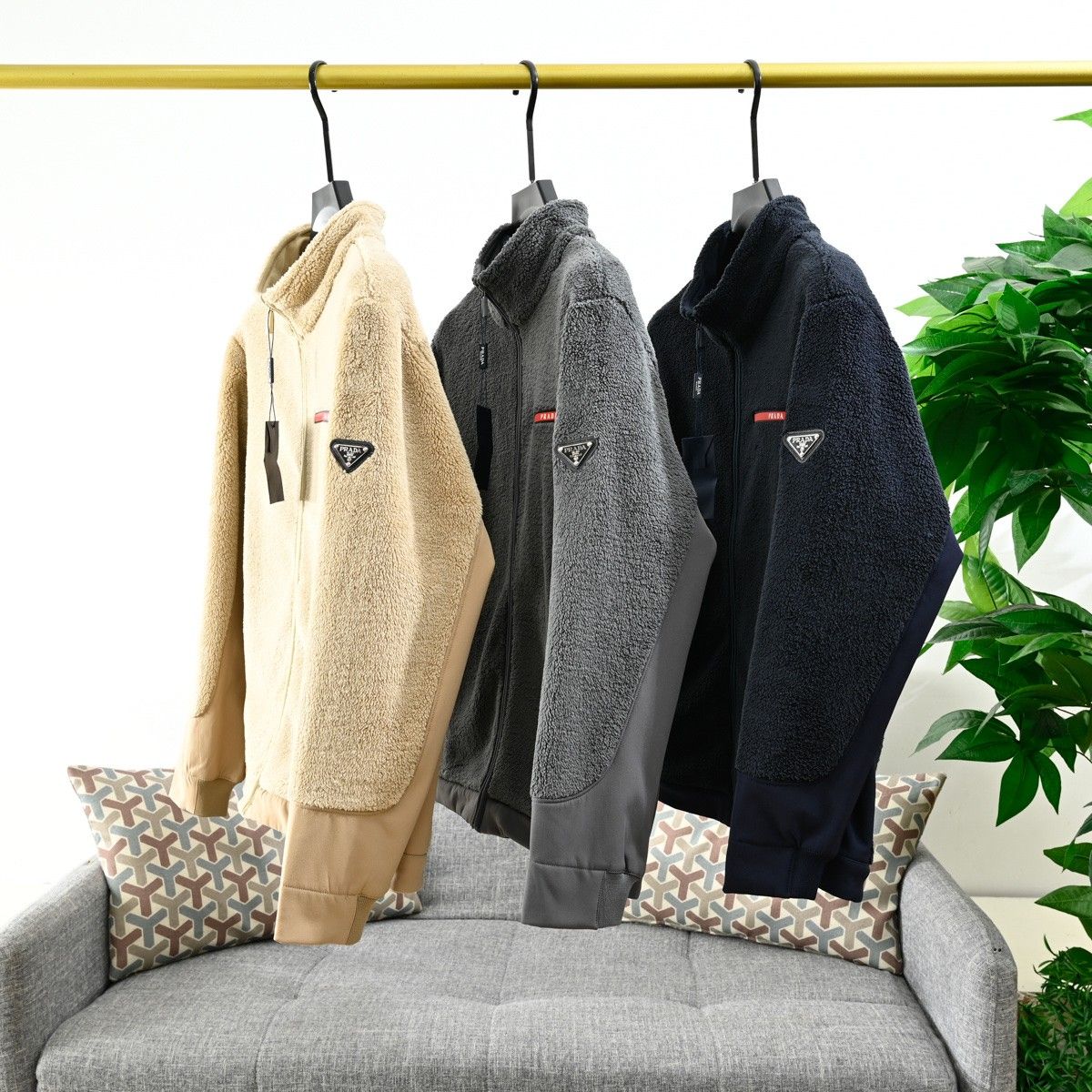 プラダ ボアジャケット メンズ 暖かい A31889