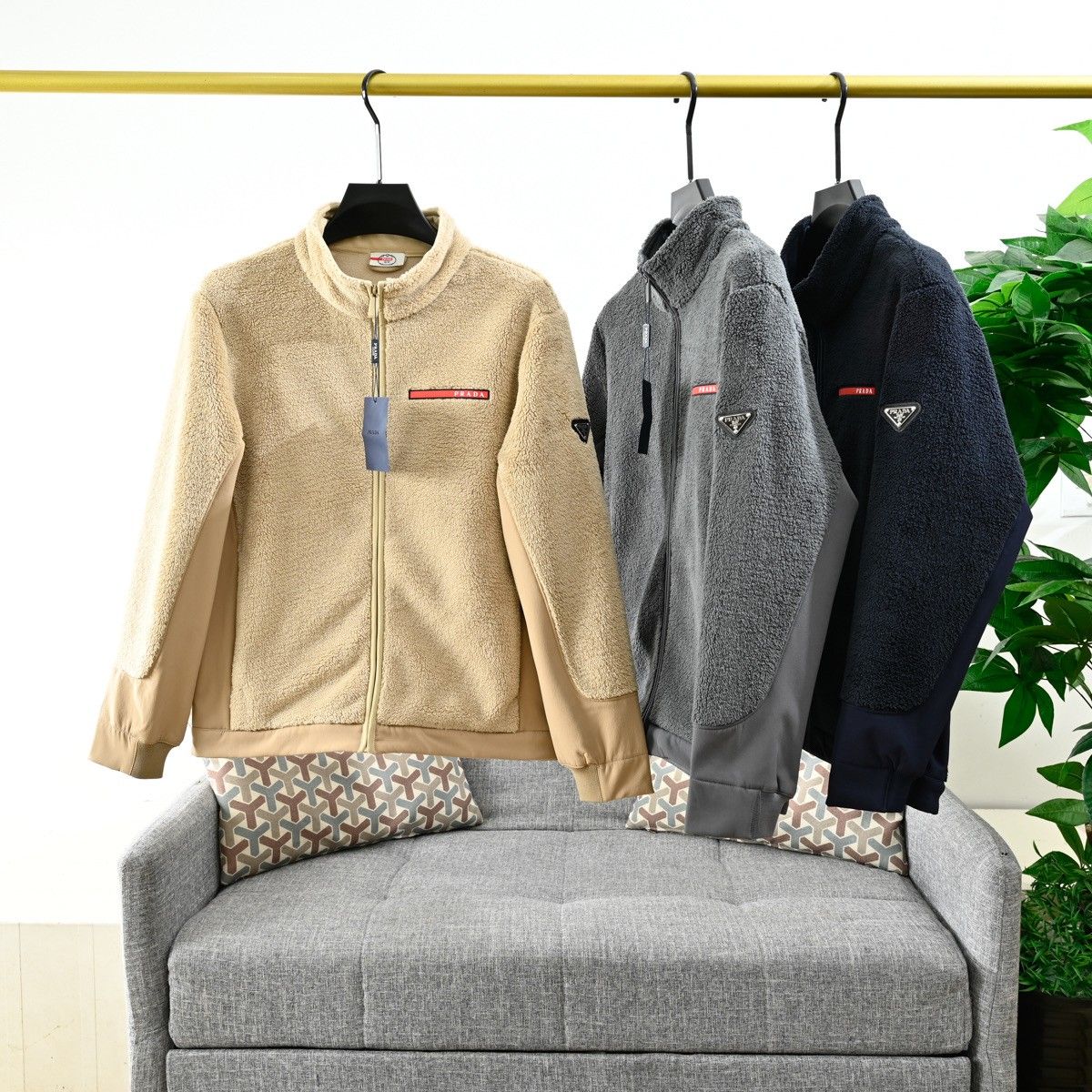 プラダ ボアジャケット メンズ 暖かい A31889