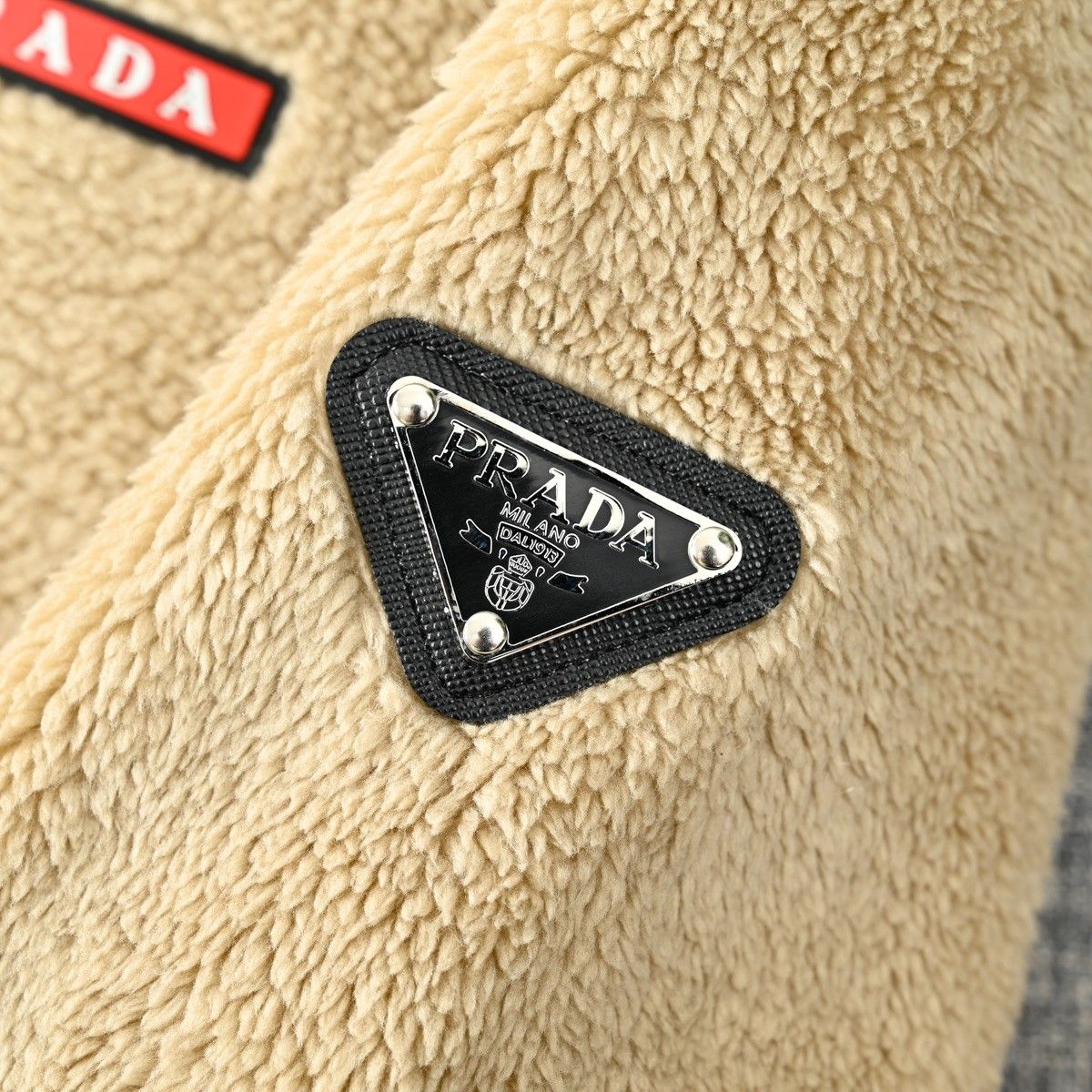 プラダ ボアジャケット メンズ 暖かい A31889