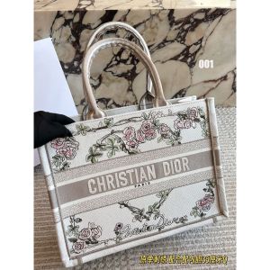 ディオール CD Booktote25 トートバッグ 刺繍 A31907