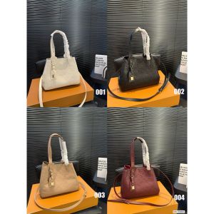 ルイヴィトン all in one ハンドバッグ A31904