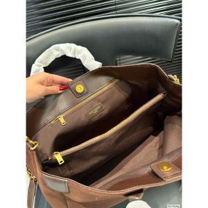 サンローラン トートバッグ 高級 A31902