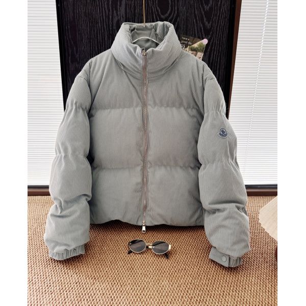 モンクレール コール天の綿入りジャケット レディース A31922