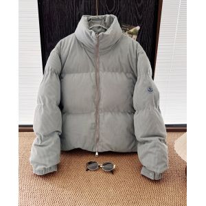 モンクレール コール天の綿入りジャケット レディース A31922