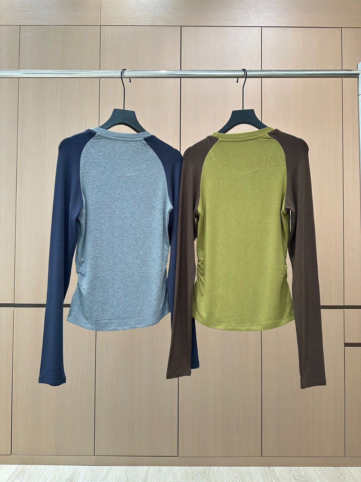 クロムハーツ ロンT 長袖 レディース A31931