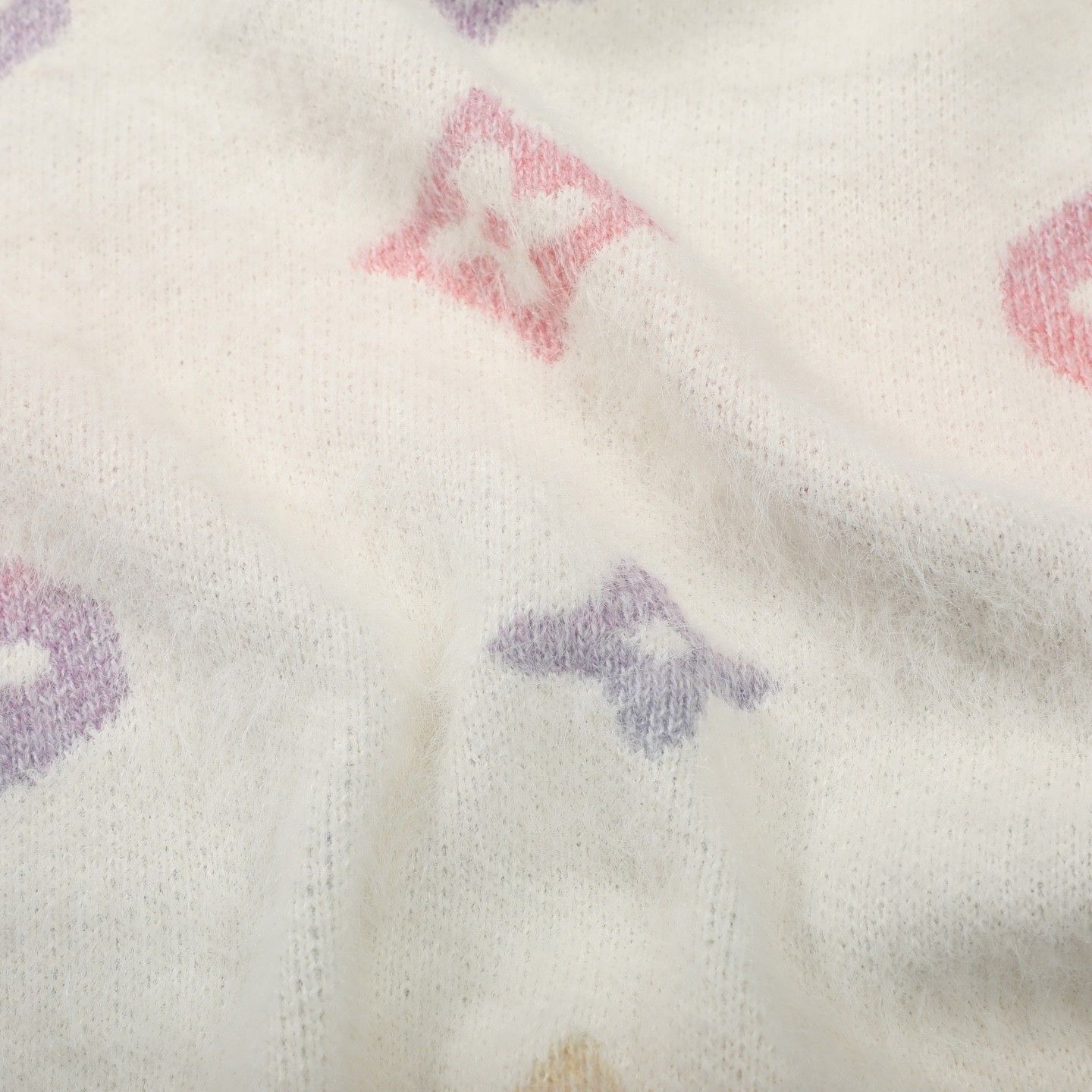 ルイヴィトン ジップ付きフード付きニットアウター A31930