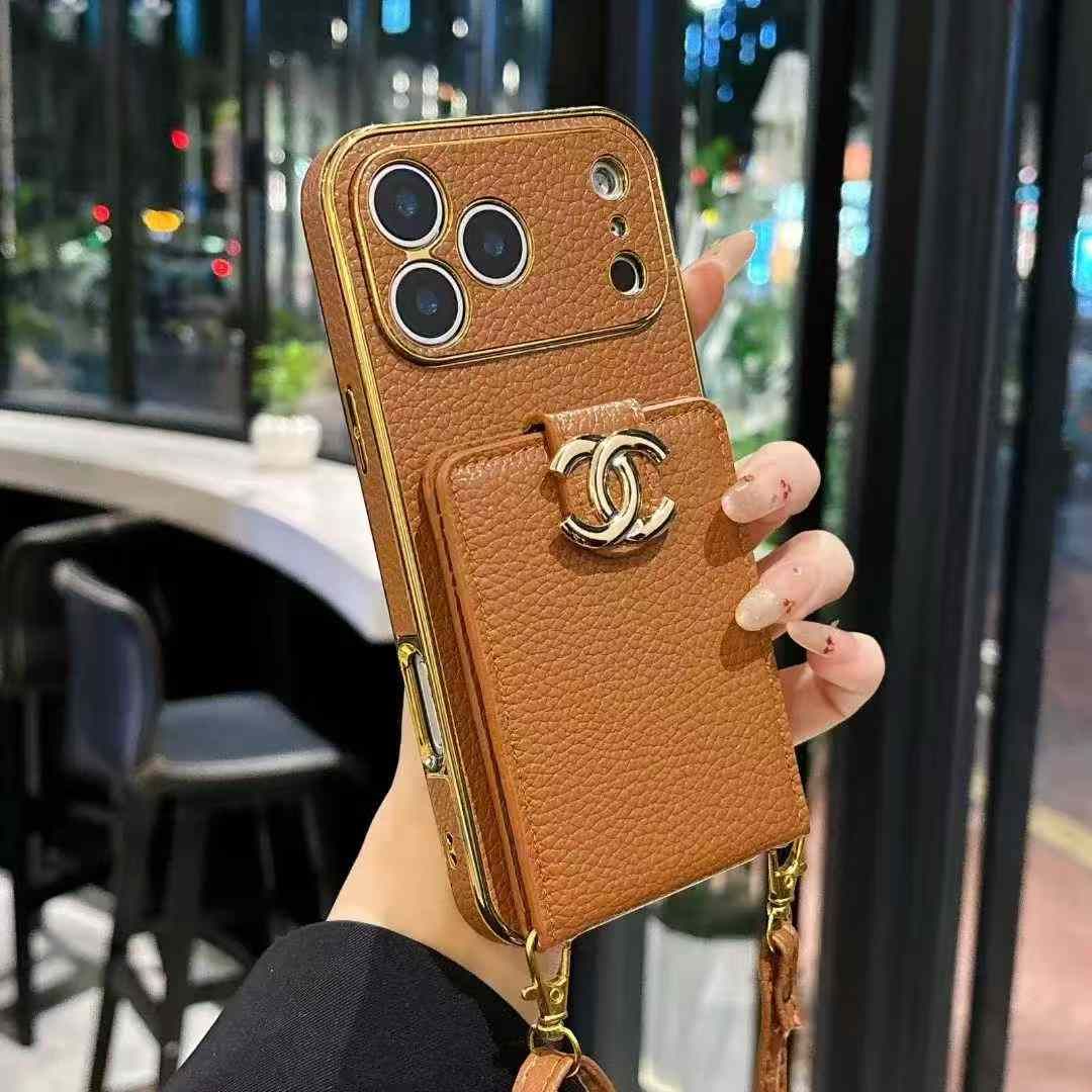 シャネル iPhone17/16/15/14/13/12/11ケース