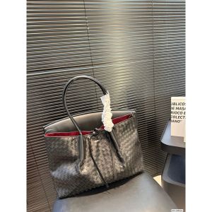 ボッテガ・ヴェネタ トートバッグ シンプル 通勤 A31938