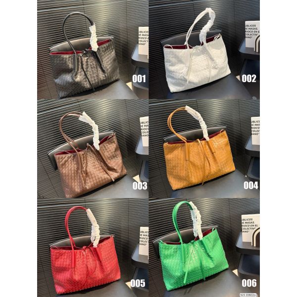 ボッテガ・ヴェネタ トートバッグ シンプル 通勤 A31938