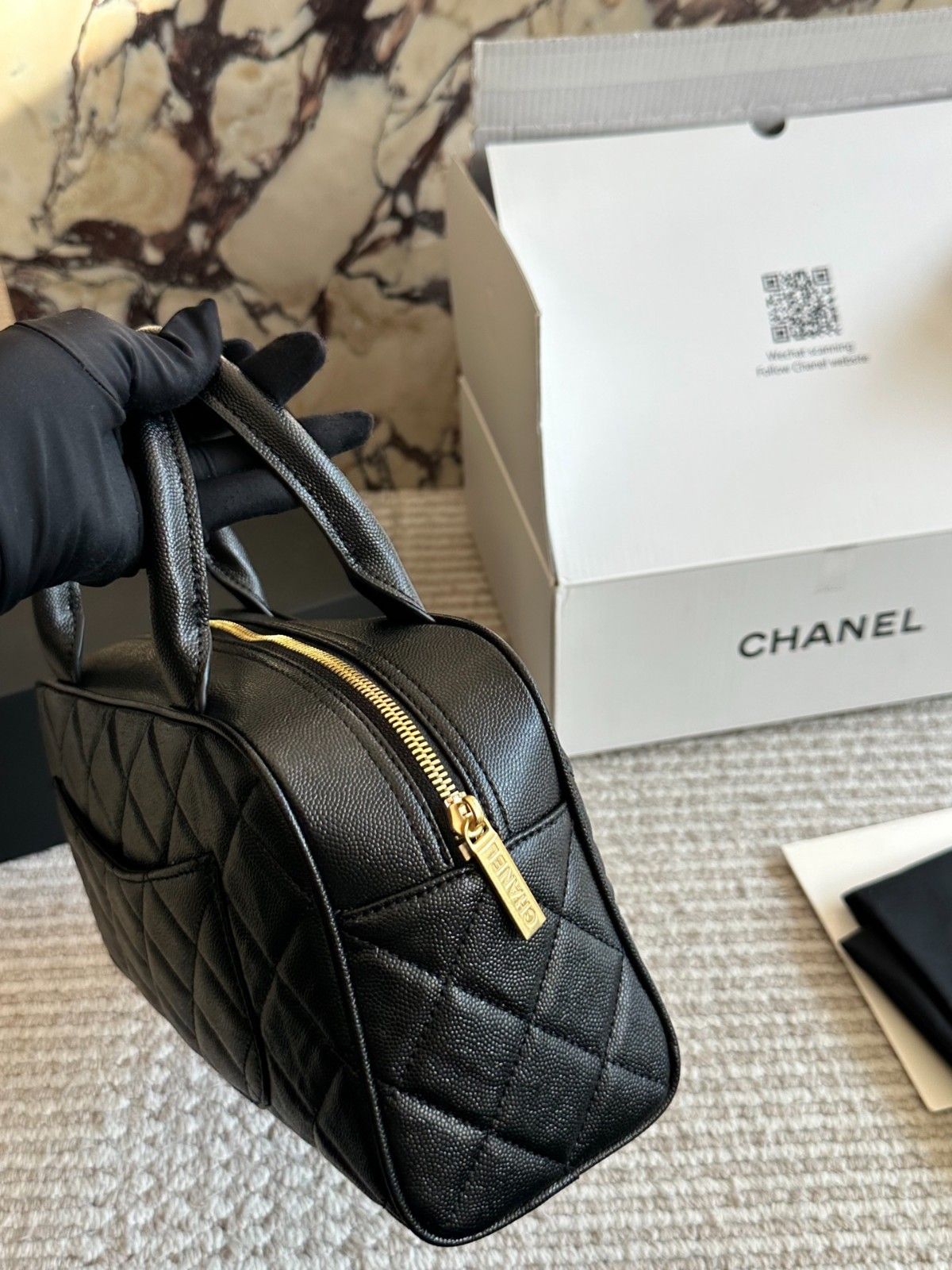 シャネル ハンドバッグ レザー オシャレ A31937