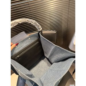 セリーヌ トートバッグ 大容量 ファション A31936