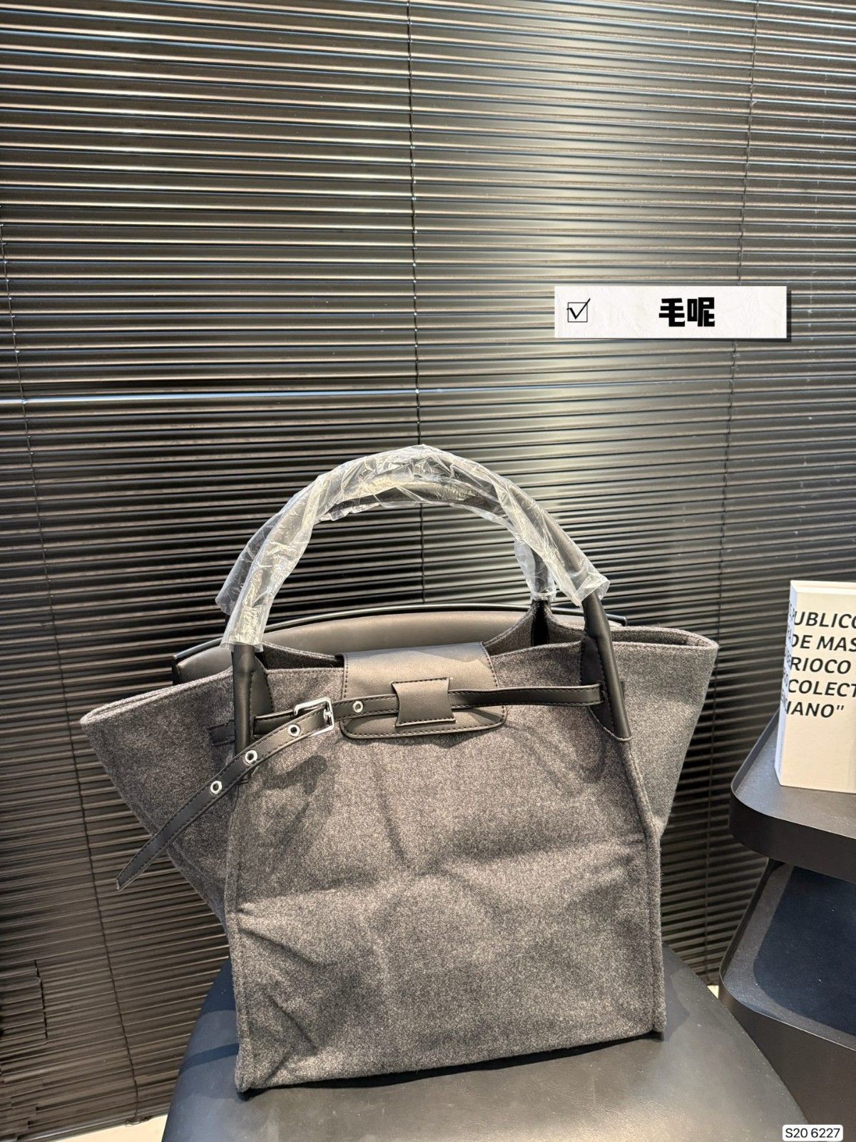 セリーヌ トートバッグ 大容量 ファション A31936