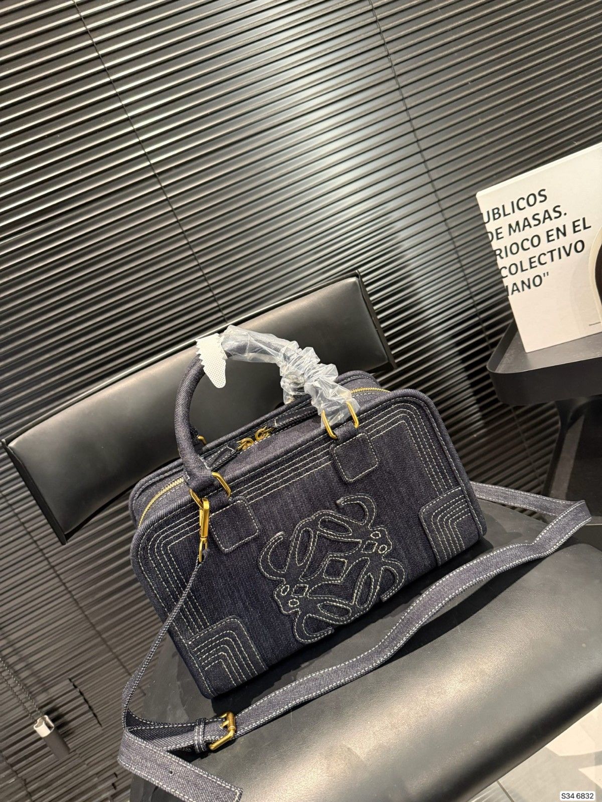 ロエベ デニムバッグ ショルダーバッグ 可愛い A31934