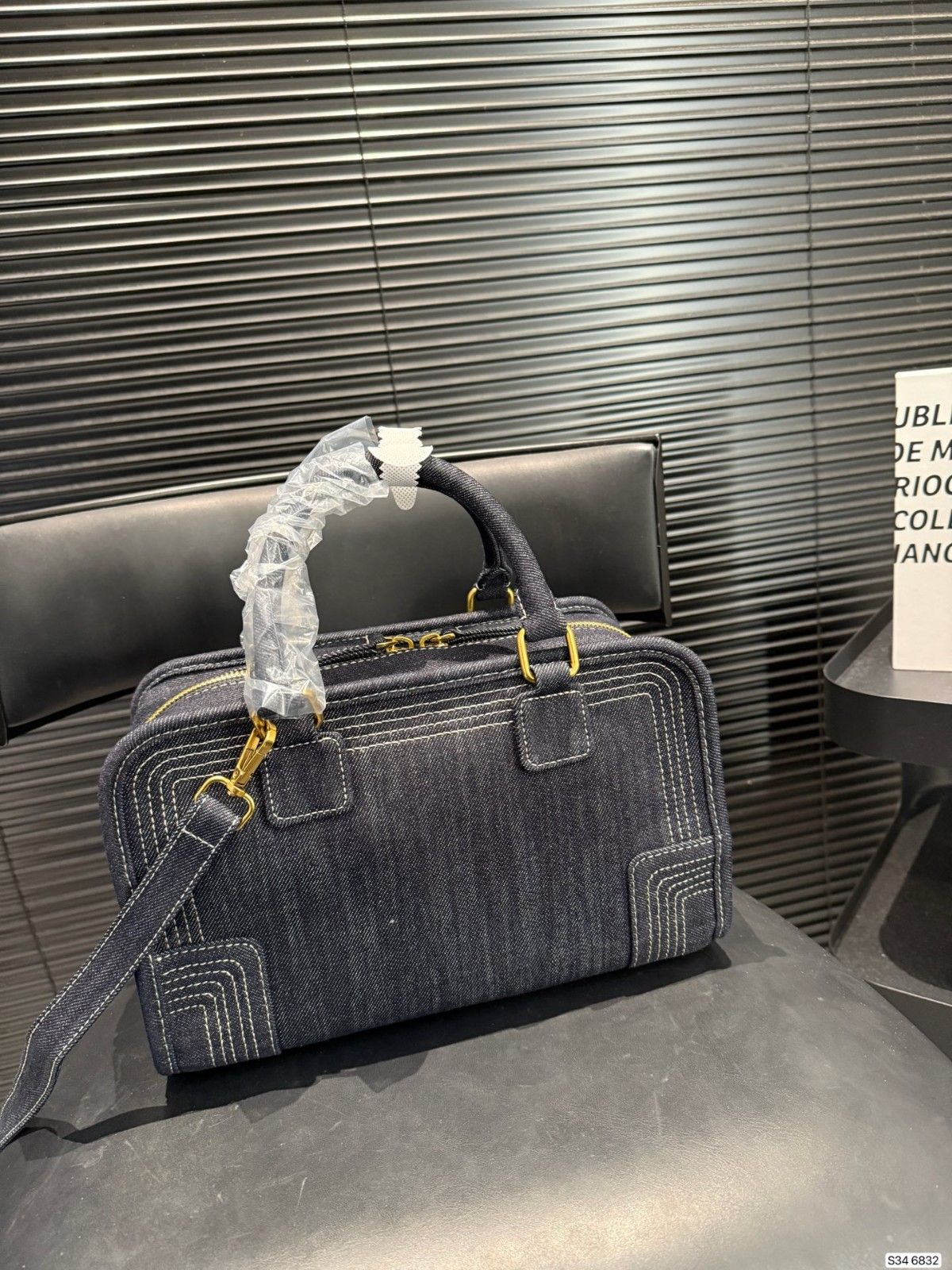 ロエベ デニムバッグ ショルダーバッグ 可愛い A31934